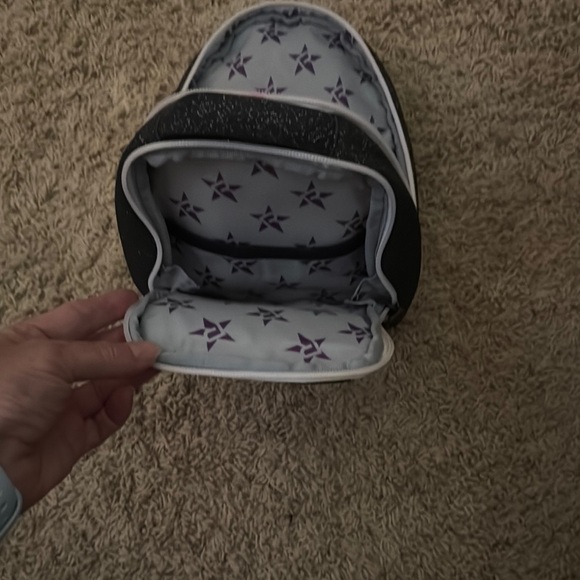 Makeup Backpack - Picture 3 of 5